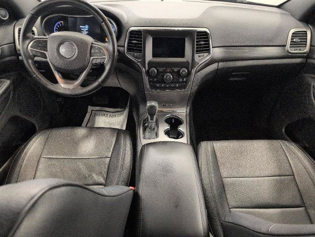 Used 2020 Jeep Grand Cherokee Laredo AWD/4WD image 7