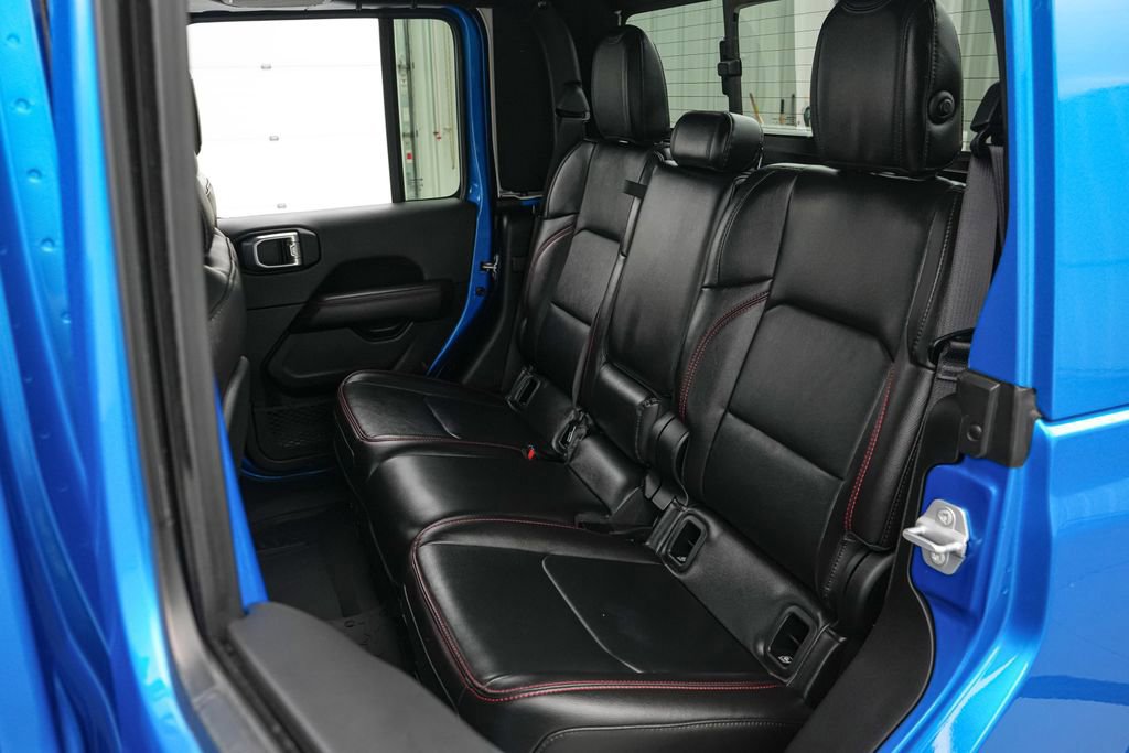 Used 2023 Jeep Gladiator Rubicon w/ LED Lighting Group AWD/4WD image 25