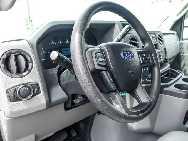 Certified 2022 Ford E-350 and Econoline 350 Super Duty w/ Power Windows & Locks Group RWD image 13