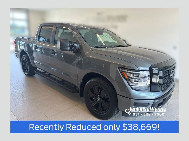 Used 2024 Nissan Titan SV w/ SV Convenience Package