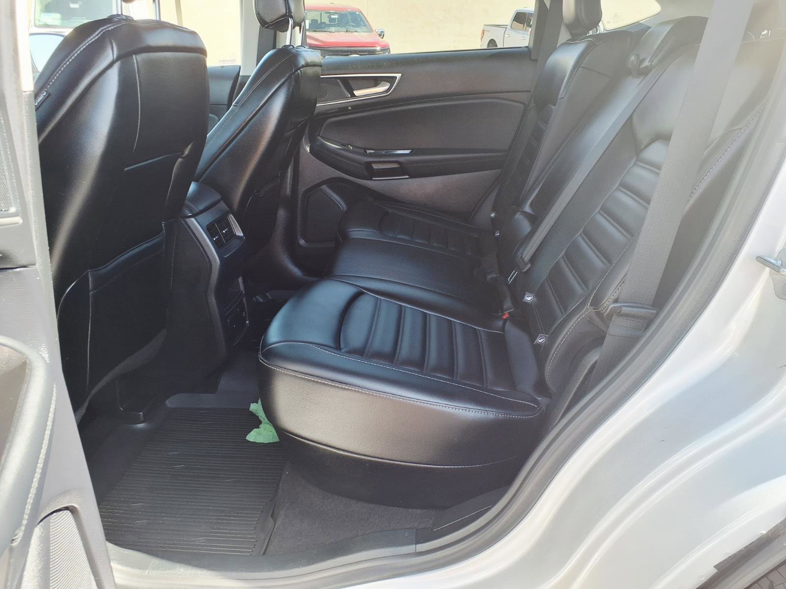 Certified 2019 Ford Edge SEL w/ Equipment Group 201A AWD/4WD image 17
