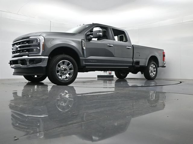 Certified 2025 Ford F250 Lariat w/ Lariat Ultimate Package AWD/4WD image 35