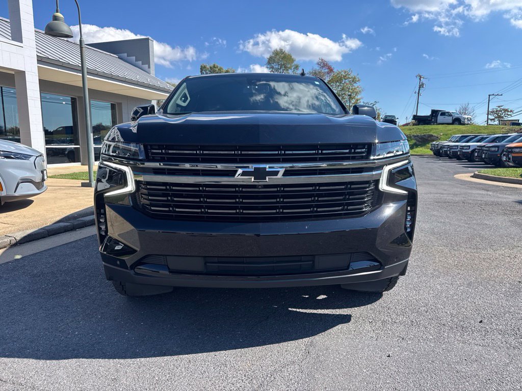 Used 2022 Chevrolet Tahoe RST w/ Luxury Package AWD/4WD image 9
