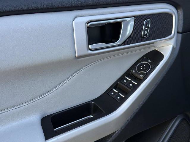 Certified 2021 Ford Explorer XLT RWD image 23