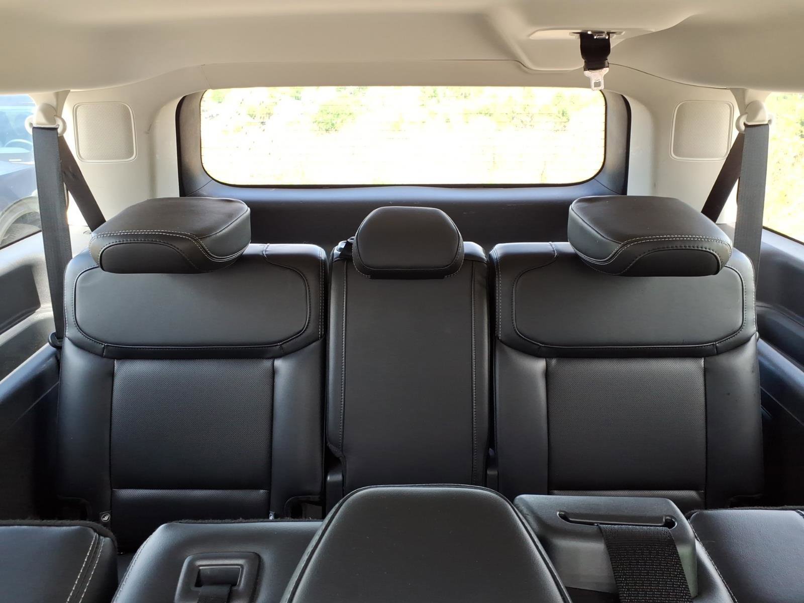 Certified 2025 Ford Expedition Max Platinum AWD/4WD image 10