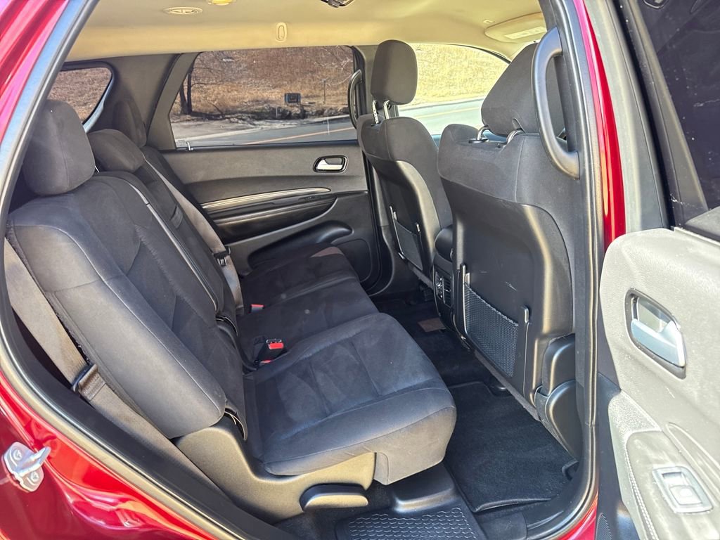 Used 2021 Dodge Durango SXT image 24