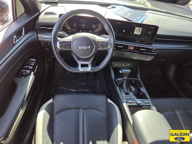 Used 2025 Kia K5 GT-Line w/ GT-Line Premium Package FWD image 13