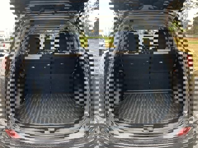 Used 2018 Toyota RAV4 XLE image 7