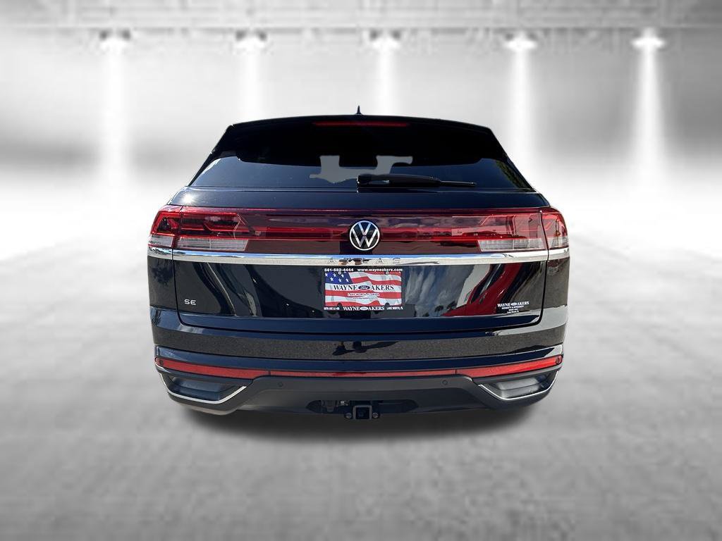 Used 2026 Volkswagen Atlas Cross Sport SE FWD image 5