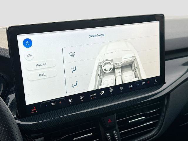 Certified 2023 Ford Escape ST-Line Select w/ Tech Pack #2 image 14