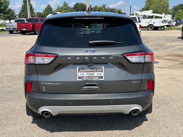 Certified 2020 Ford Escape Titanium AWD/4WD image 4