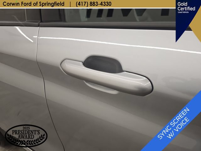 Certified 2023 Ford Explorer XLT w/ Equipment Group 202A AWD/4WD image 9