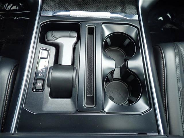 Certified 2023 Ford F150 Raptor w/ Raptor Carbon Fiber Package AWD/4WD image 23