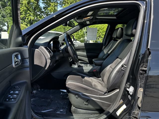 Used 2022 Jeep Grand Cherokee Laredo X AWD/4WD image 19