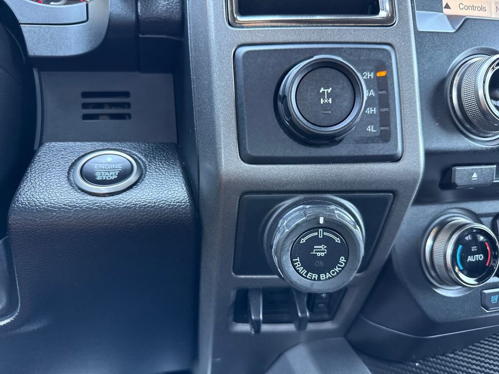 Certified 2017 Ford F150 Raptor w/ Equipment Group 802A Luxury image 25