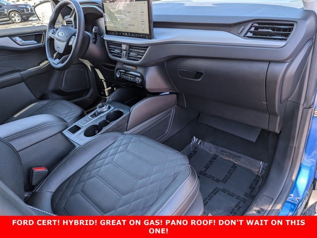 Certified 2023 Ford Escape Platinum w/ Premium Technology Package image 28