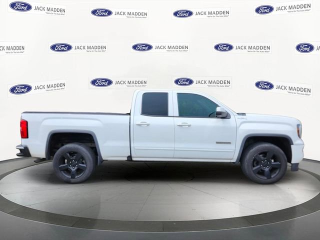 Used 2017 GMC Sierra 1500 SLE w/ SLE Value Package AWD/4WD image 6