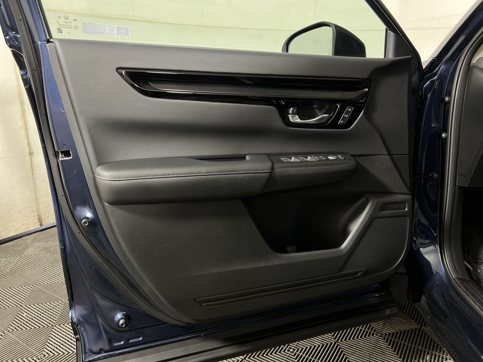 Used 2026 Honda CR-V EX-L image 14