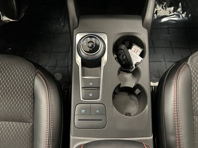 Certified 2025 Ford Escape ST-Line image 18