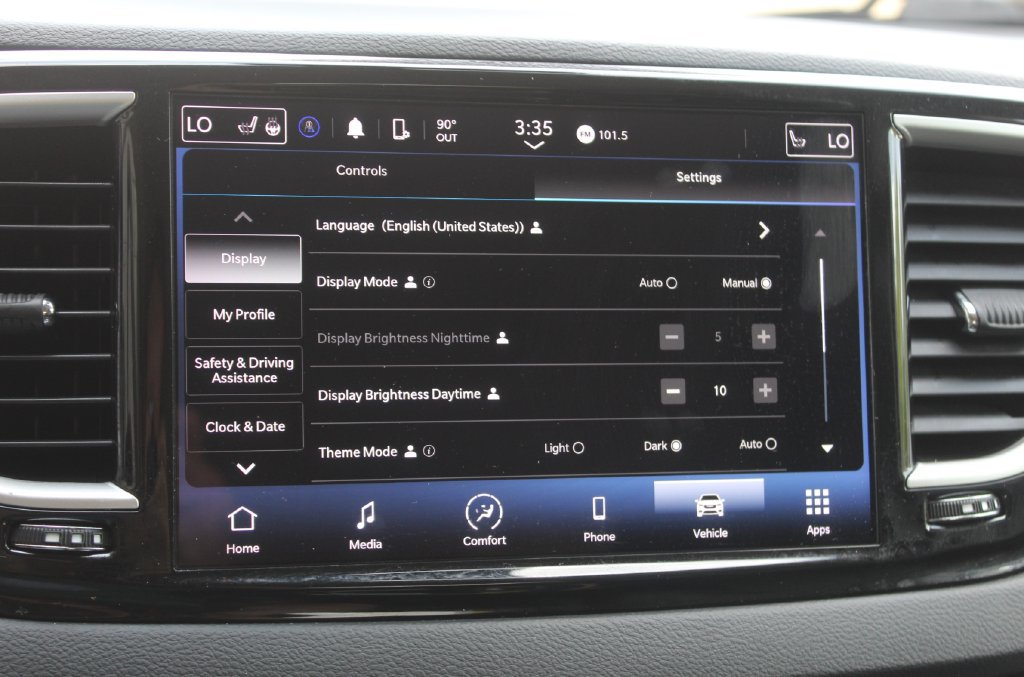 Used 2024 Chrysler Pacifica Touring-L FWD image 19