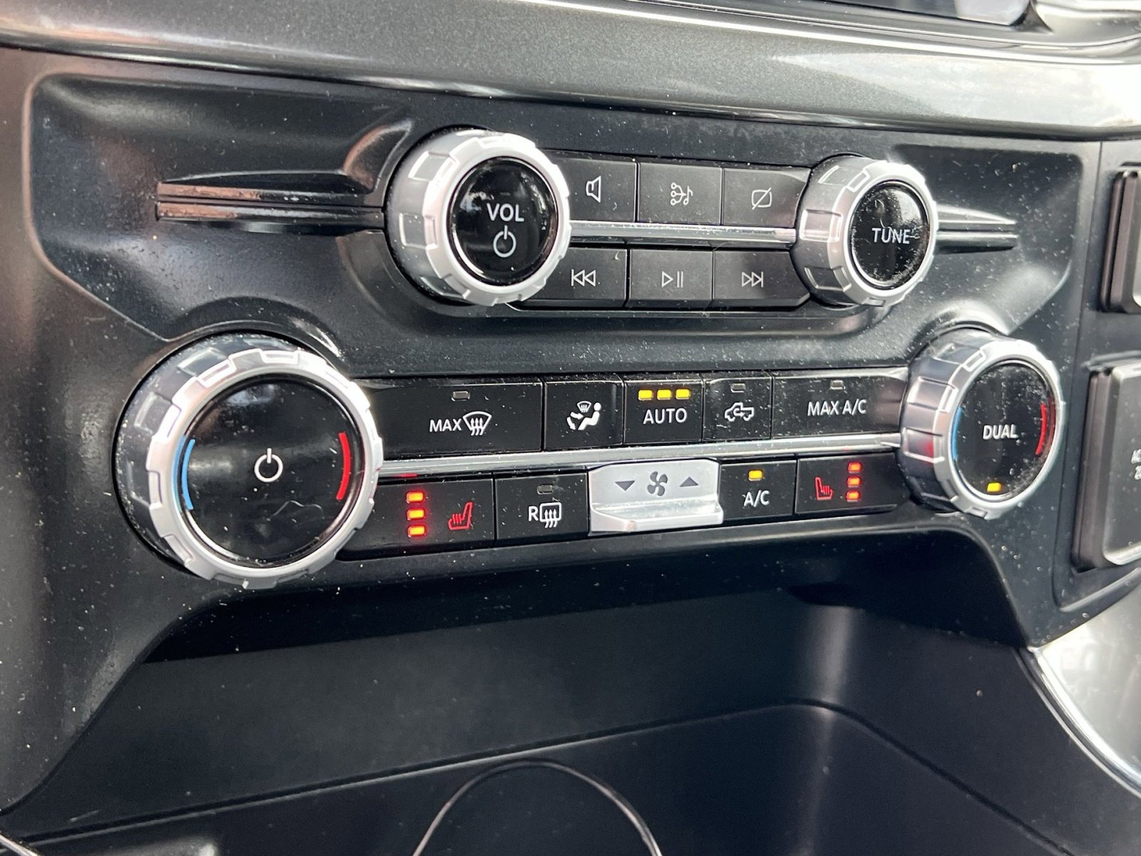 Certified 2023 Ford F150 XLT w/ Equipment Group 302A High image 21