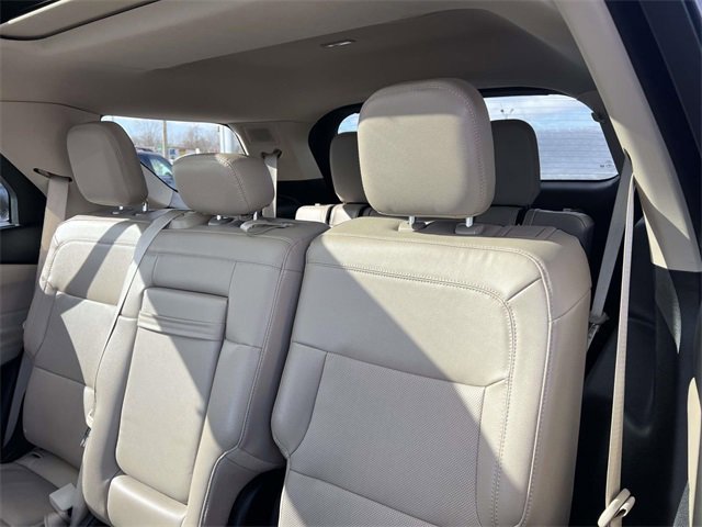 Certified 2023 Ford Explorer Limited w/ Equipment Group 301A image 28
