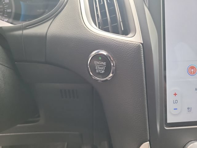 Certified 2024 Ford Edge SEL w/ Convenience Package AWD/4WD image 19