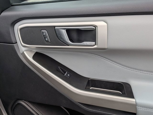 Certified 2022 Ford Explorer XLT w/ Equipment Group 202A image 40