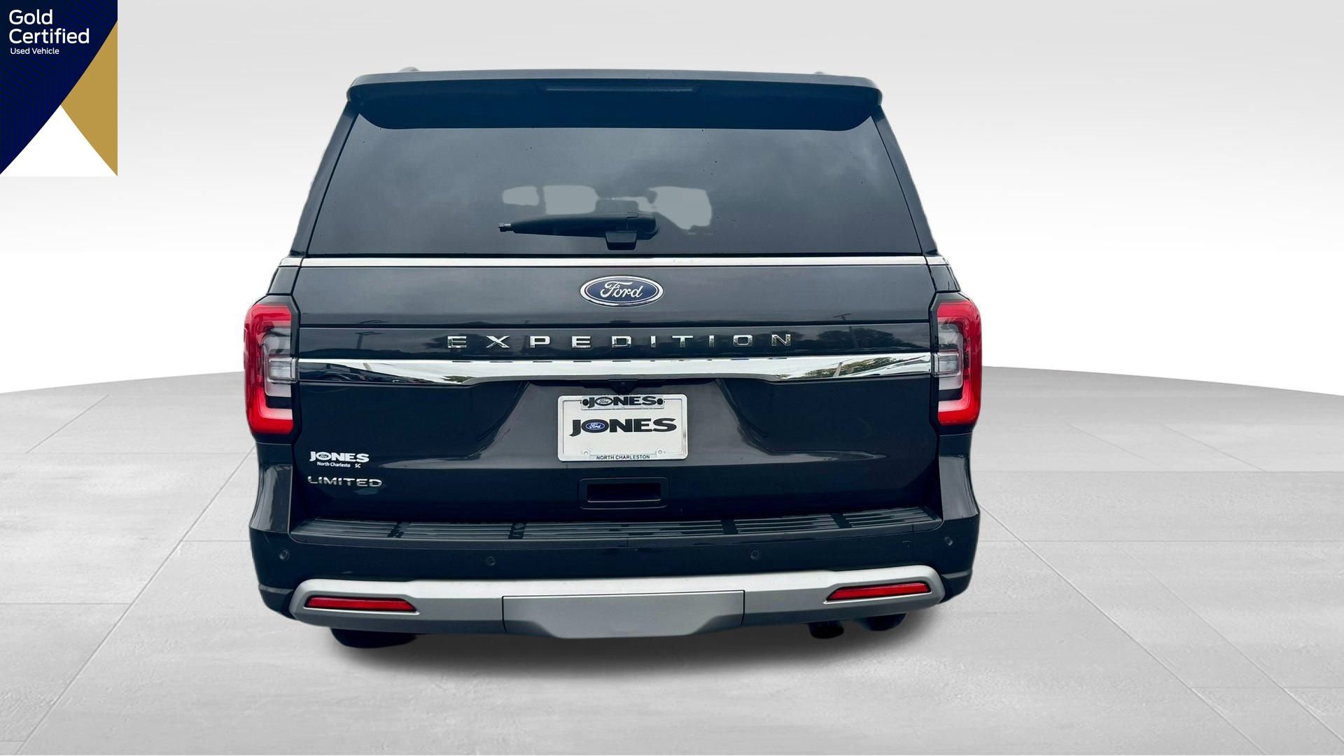 Certified 2024 Ford Expedition Limited image 13
