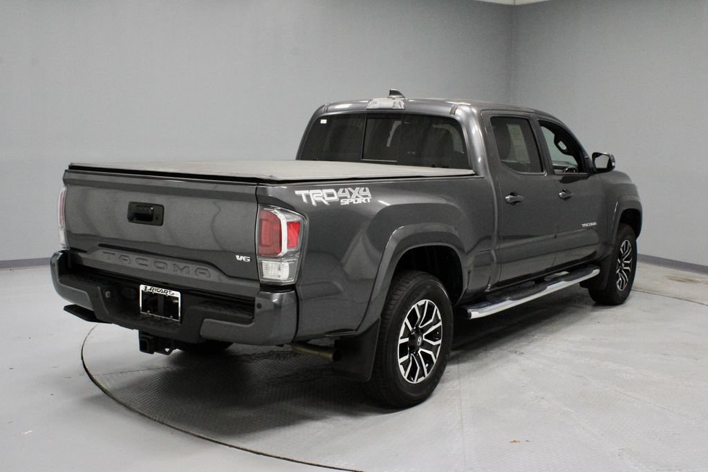 Used 2022 Toyota Tacoma TRD Sport w/ Technology Package AWD/4WD image 10