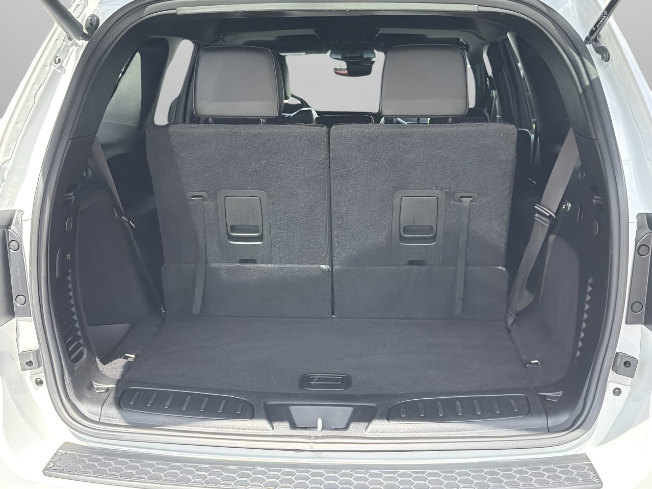 Used 2024 Dodge Durango GT RWD image 8