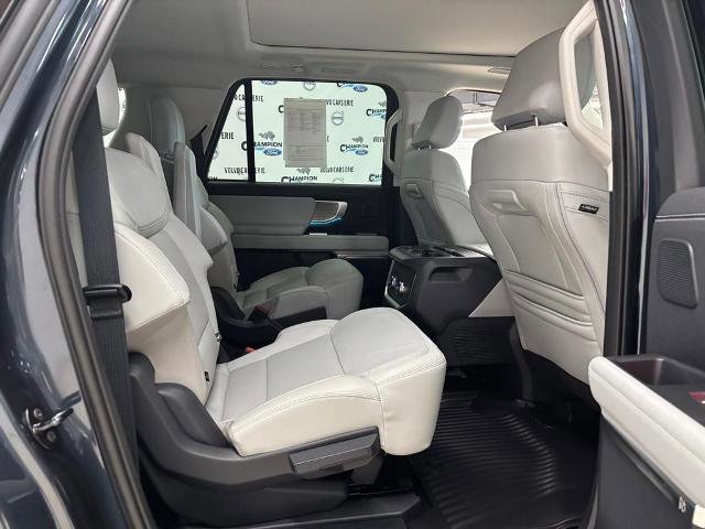 Certified 2025 Ford Expedition Max Platinum w/ Driver's Package AWD/4WD image 13