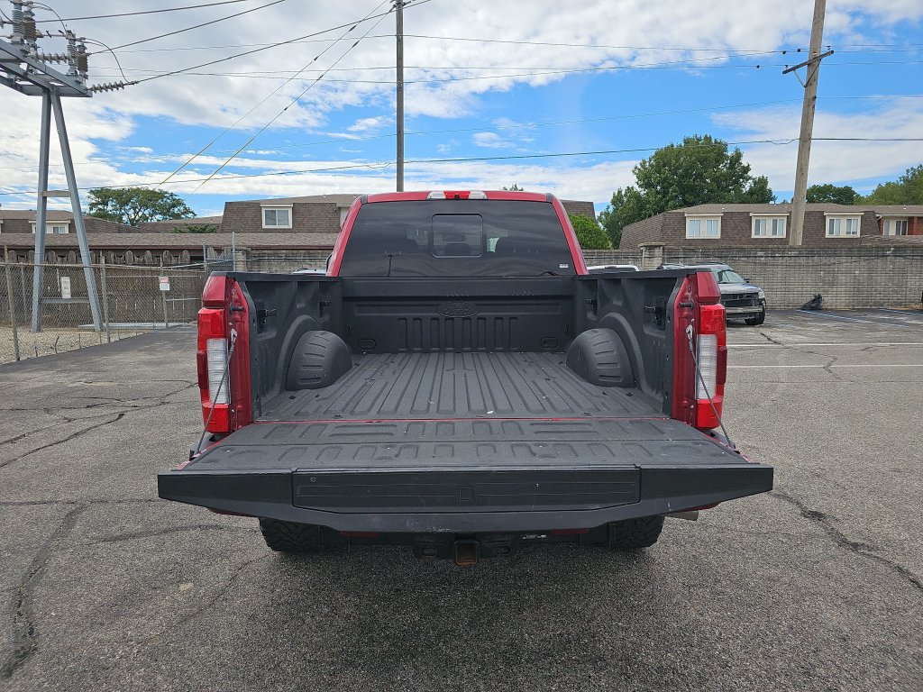 Certified 2017 Ford F250 Platinum w/ Platinum Ultimate Package AWD/4WD image 12