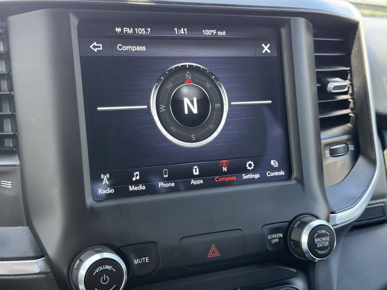 Used 2021 RAM 1500 Big Horn AWD/4WD image 18
