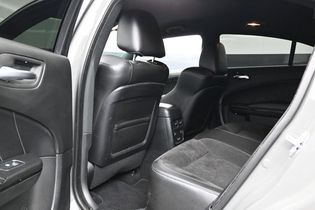 Used 2019 Dodge Charger R/T w/ Plus Group RWD image 20