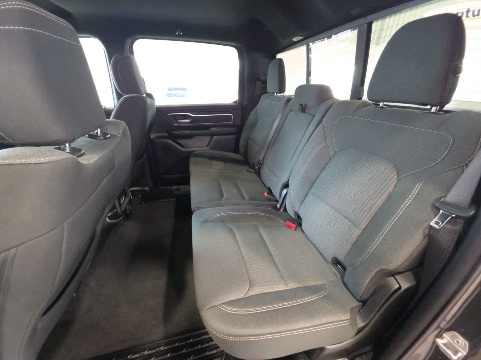 Used 2021 RAM 1500 Big Horn AWD/4WD image 28