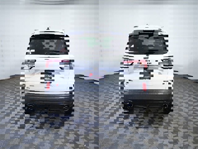 Certified 2022 Ford Escape SEL w/ Equipment Group 302A image 7