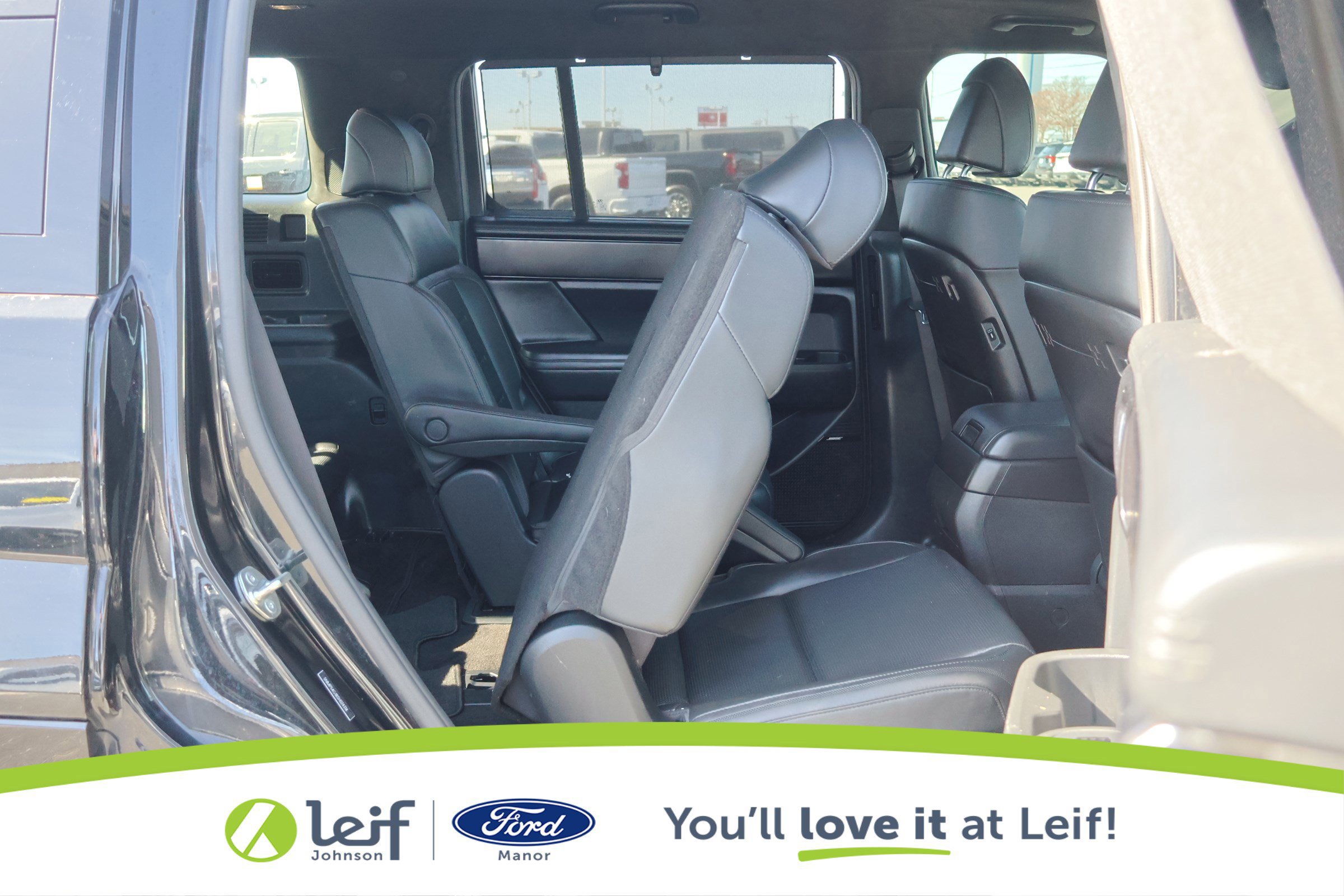 Used 2025 Hyundai Santa Fe Calligraphy image 36