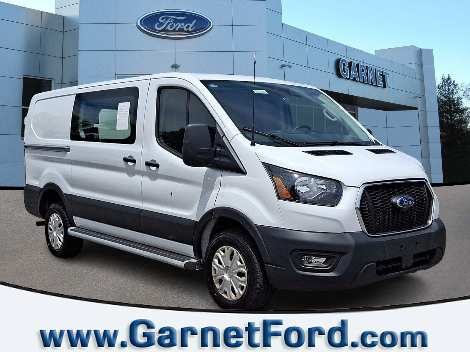 Certified 2024 Ford Transit 250 Low Roof w/ Exterior Upgrade Package RWD image 1