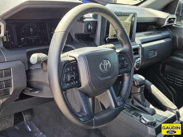 Used 2024 Toyota Tacoma SR w/ SR Upgrade Package AWD/4WD image 19