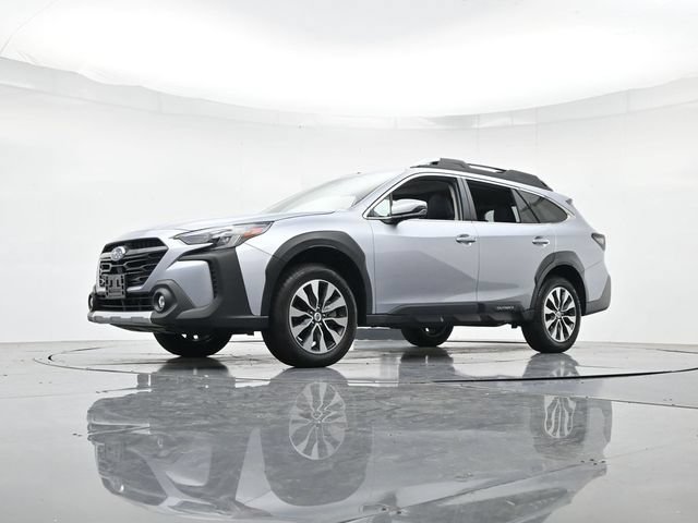 Used 2025 Subaru Outback Touring AWD/4WD image 39