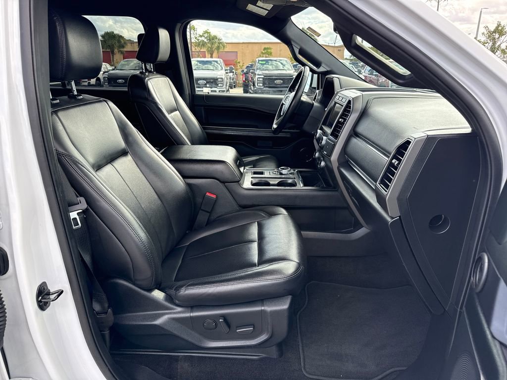 Certified 2021 Ford Expedition XLT image 26