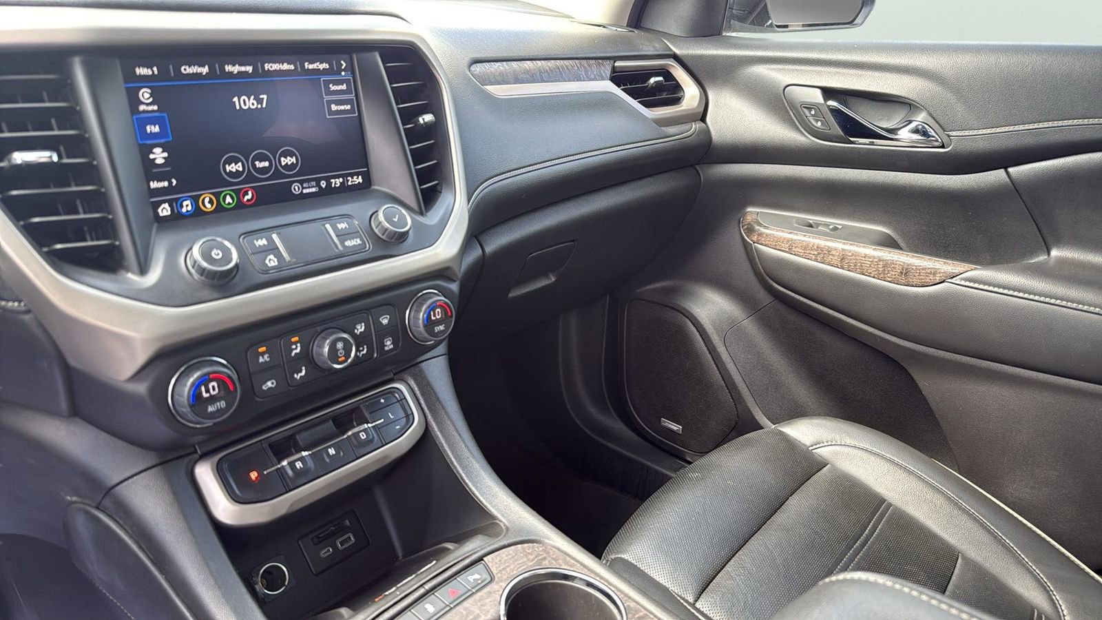 Used 2023 GMC Acadia Denali image 20