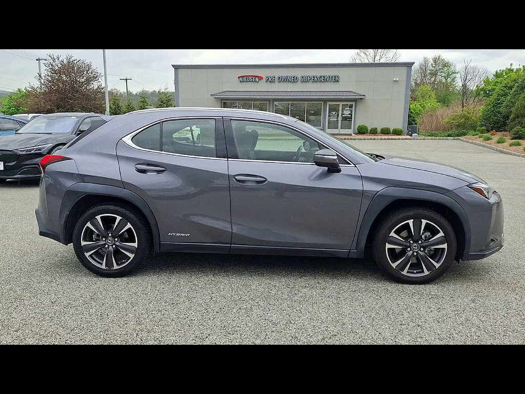 Used 2019 Lexus UX 250h w/ Premium Package AWD/4WD image 9