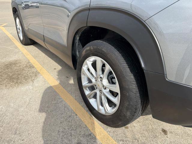 Used 2024 Chevrolet TrailBlazer LS w/ LS Convenience Package FWD image 6