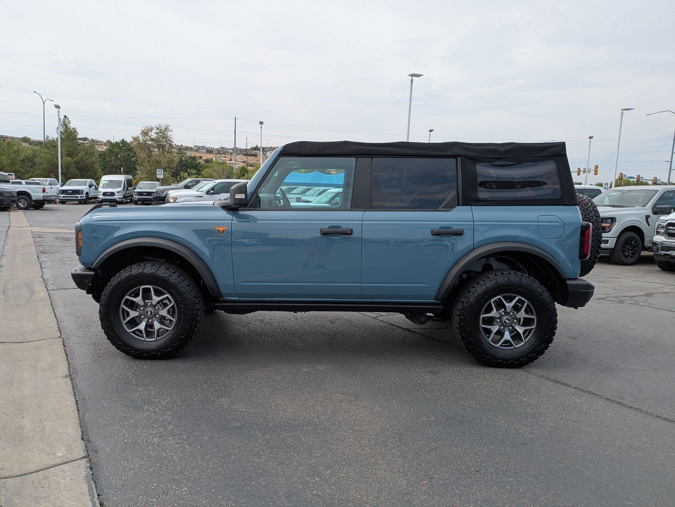 Certified 2023 Ford Bronco Badlands AWD/4WD image 7