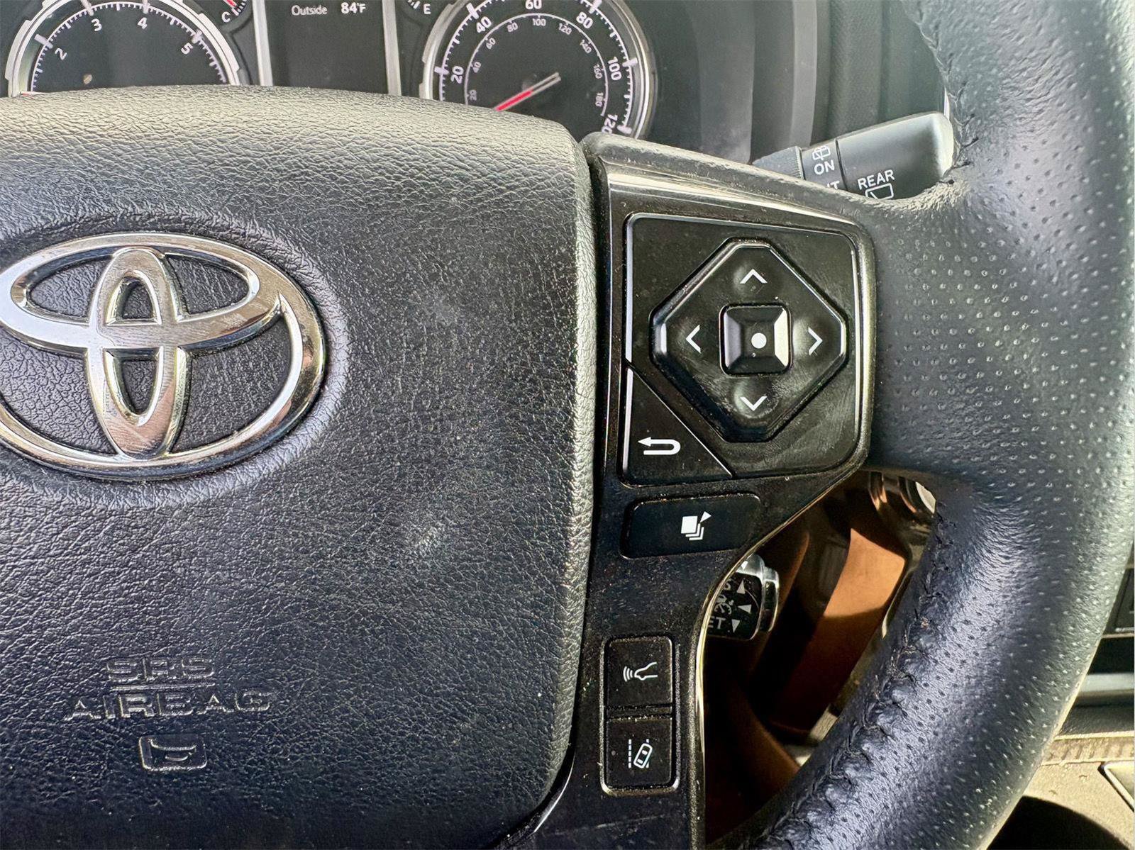Used 2023 Toyota 4Runner TRD Off-Road AWD/4WD image 19