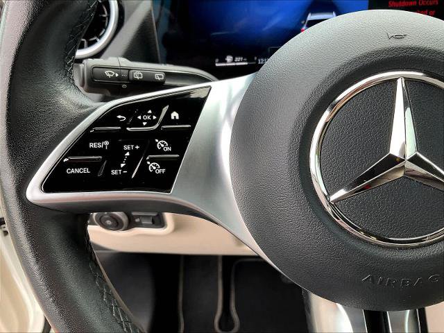 Used 2025 Mercedes-Benz GLA 250 4MATIC image 13