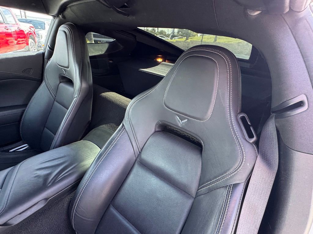 Used 2017 Chevrolet Corvette Stingray Coupe image 19