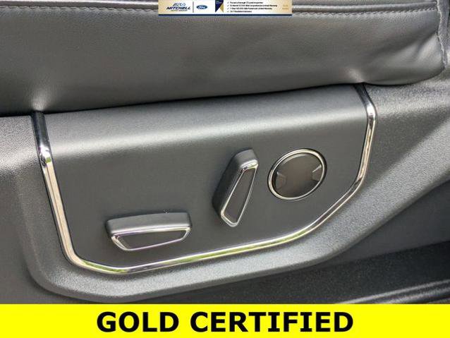 Certified 2023 Ford Expedition Platinum image 26